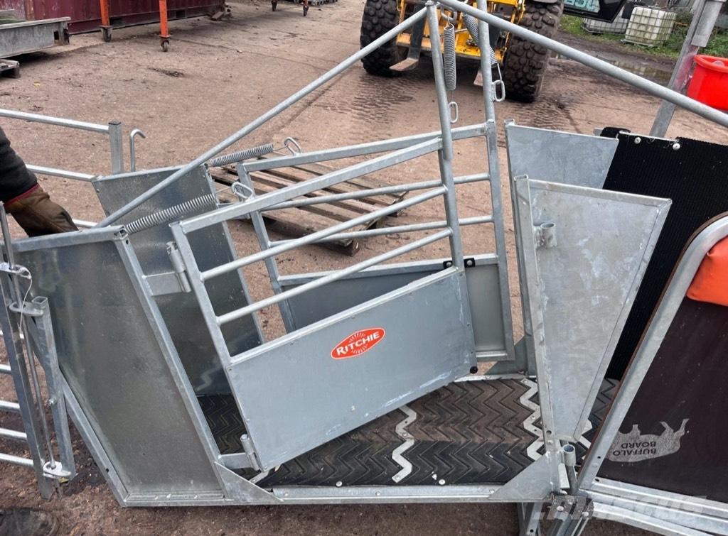  Ritchie Combi Clamp Overige veehouderijmachines