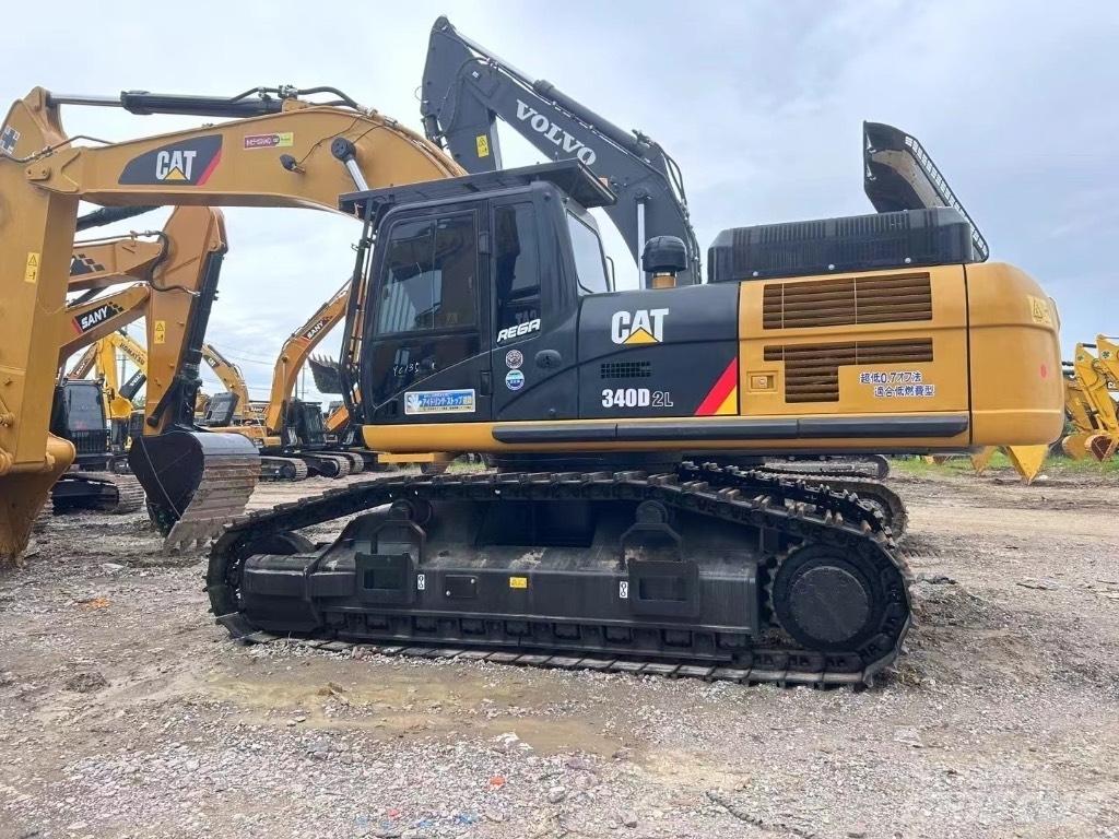 CAT 340 Rupsgraafmachines