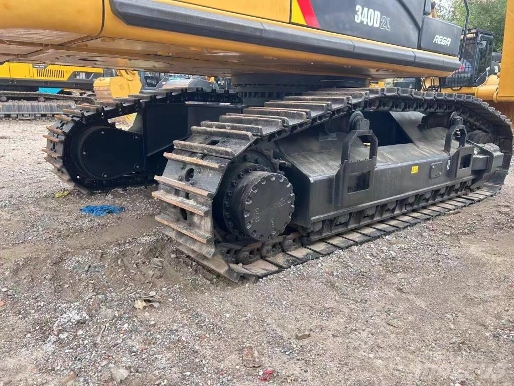 CAT 340 Rupsgraafmachines