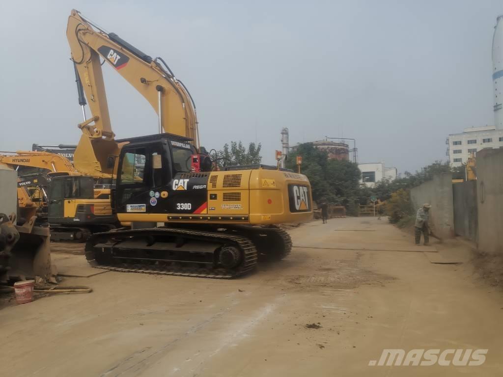 CAT 330 D Rupsgraafmachines