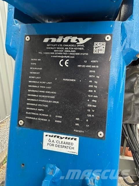 Niftylift HR12 D Knikarmhoogwerkers