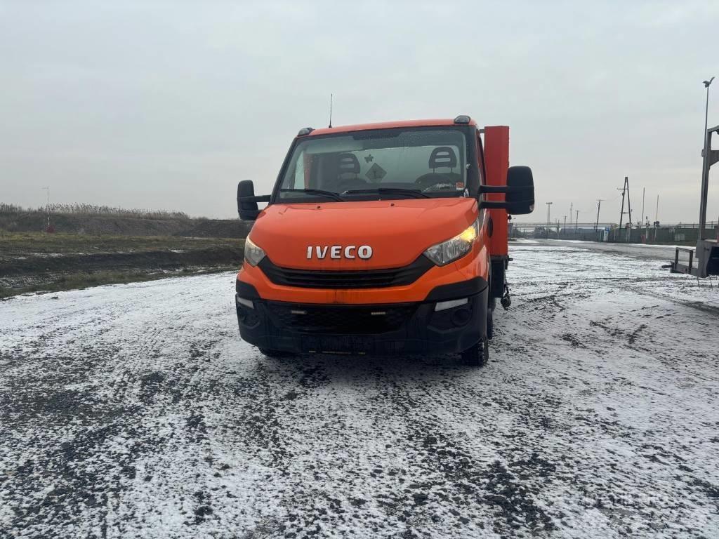 Iveco DAILY 35C14 Gesloten bedrijfswagens