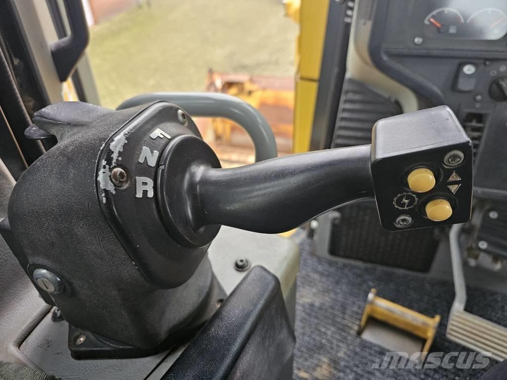 CAT D 6 T LGP Rupsdozers