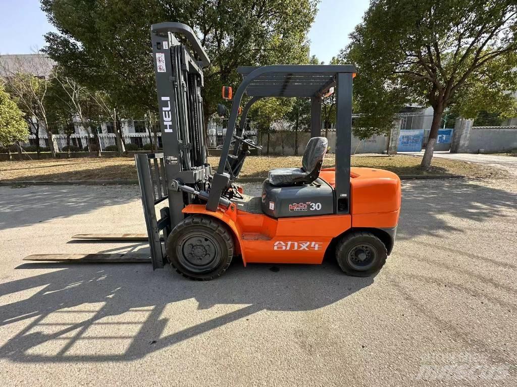 Heli CPC 30 Diesel heftrucks
