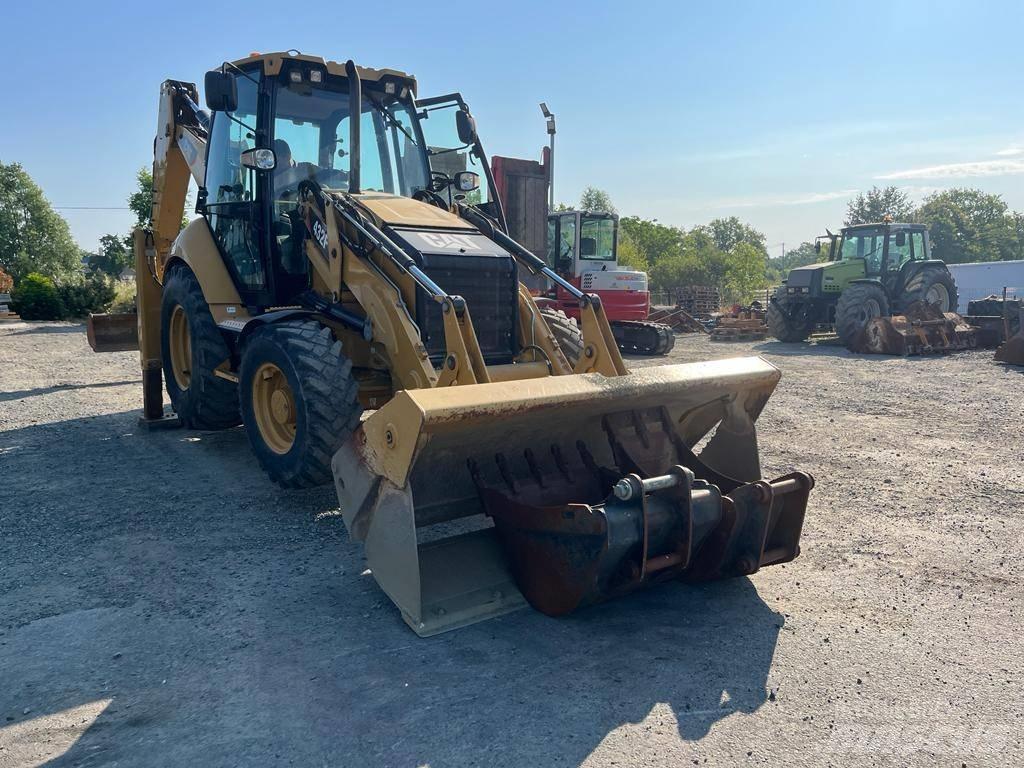  Tractopelle Cat 432F Graaf-laadcombinaties