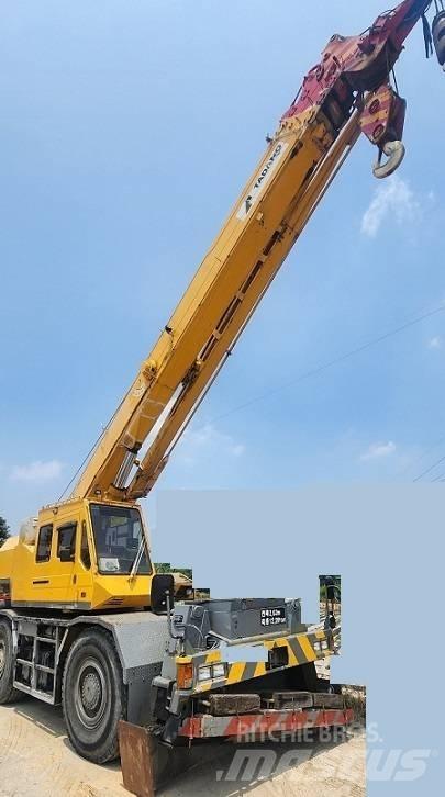 Tadano TR250M-5 Ruwterrein kranen