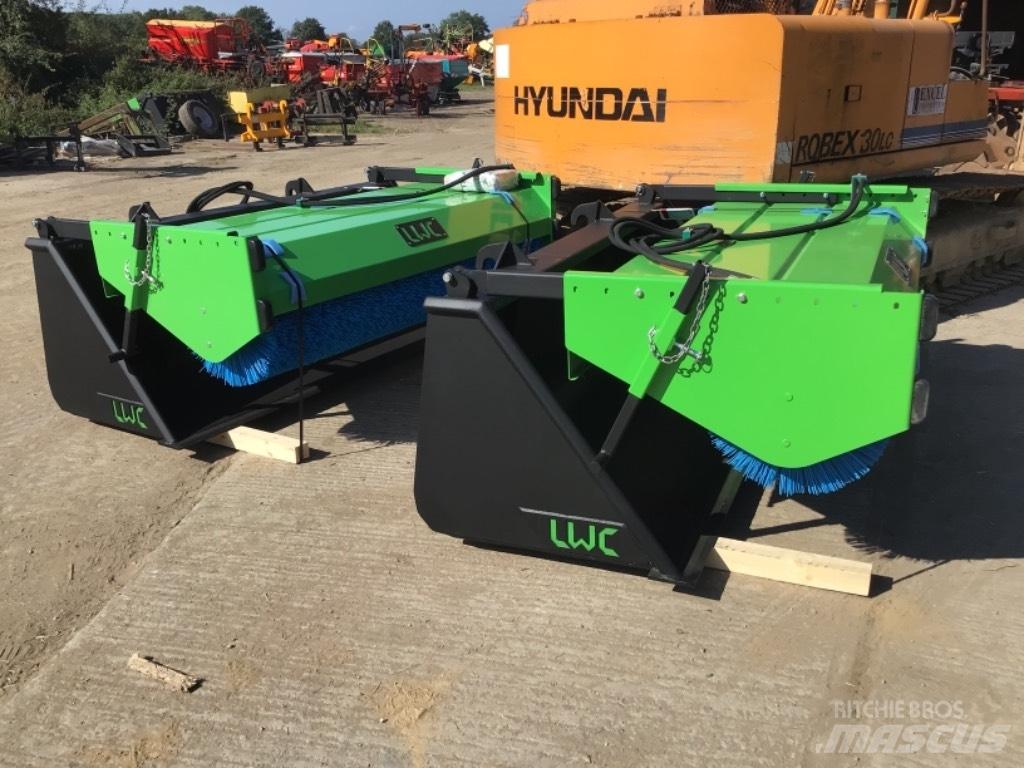 LWC 7FT 6INS Borstels