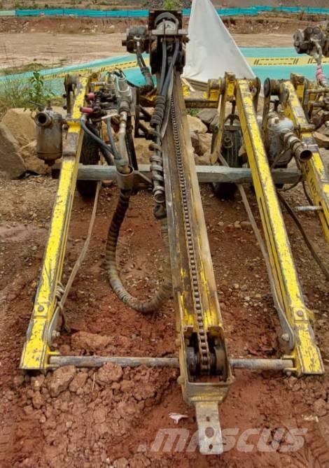  Coredril l A 432 HD Surface drill rigs