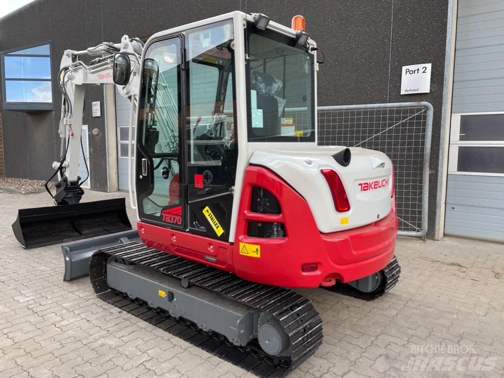 Takeuchi TB370 Minigraafmachines < 7t