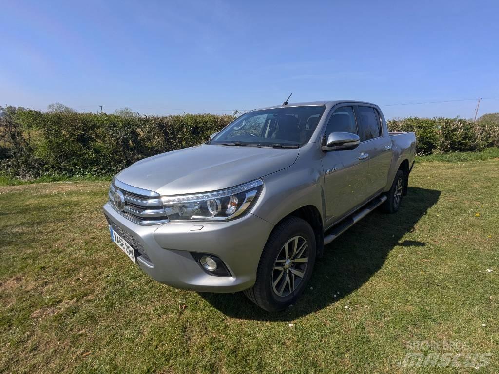 Toyota Hilux Bestelwagens met open laadbak