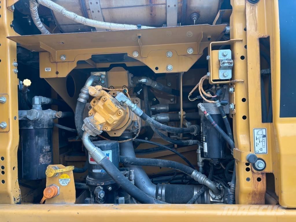 CAT 336 Rupsgraafmachines