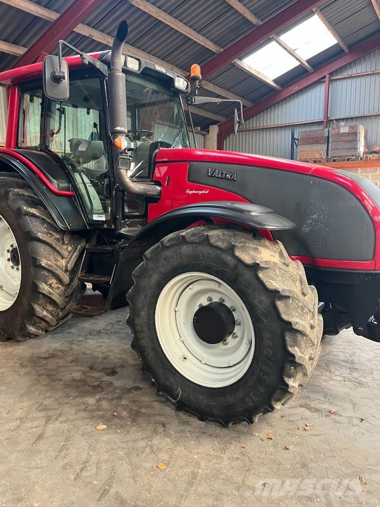 Valtra T 191 Tractoren