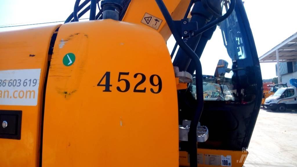 JCB JZ 140 D Rupsgraafmachines