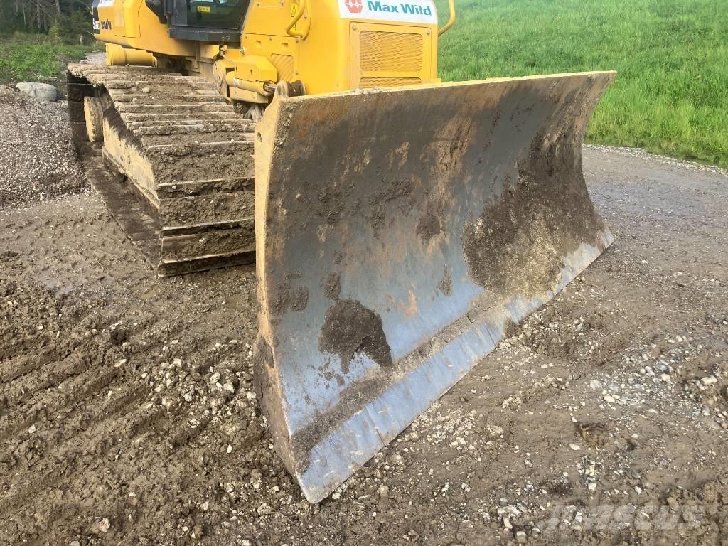 Komatsu D51PXi - 24 Rupsdozers