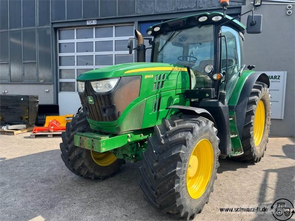 John Deere 6140R Tractoren