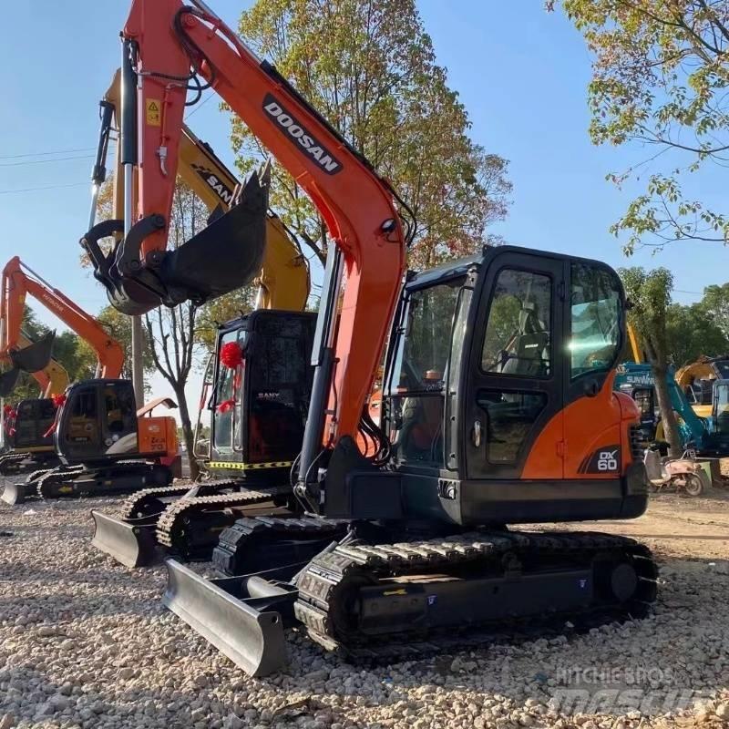 Doosan DX 60 Rupsgraafmachines