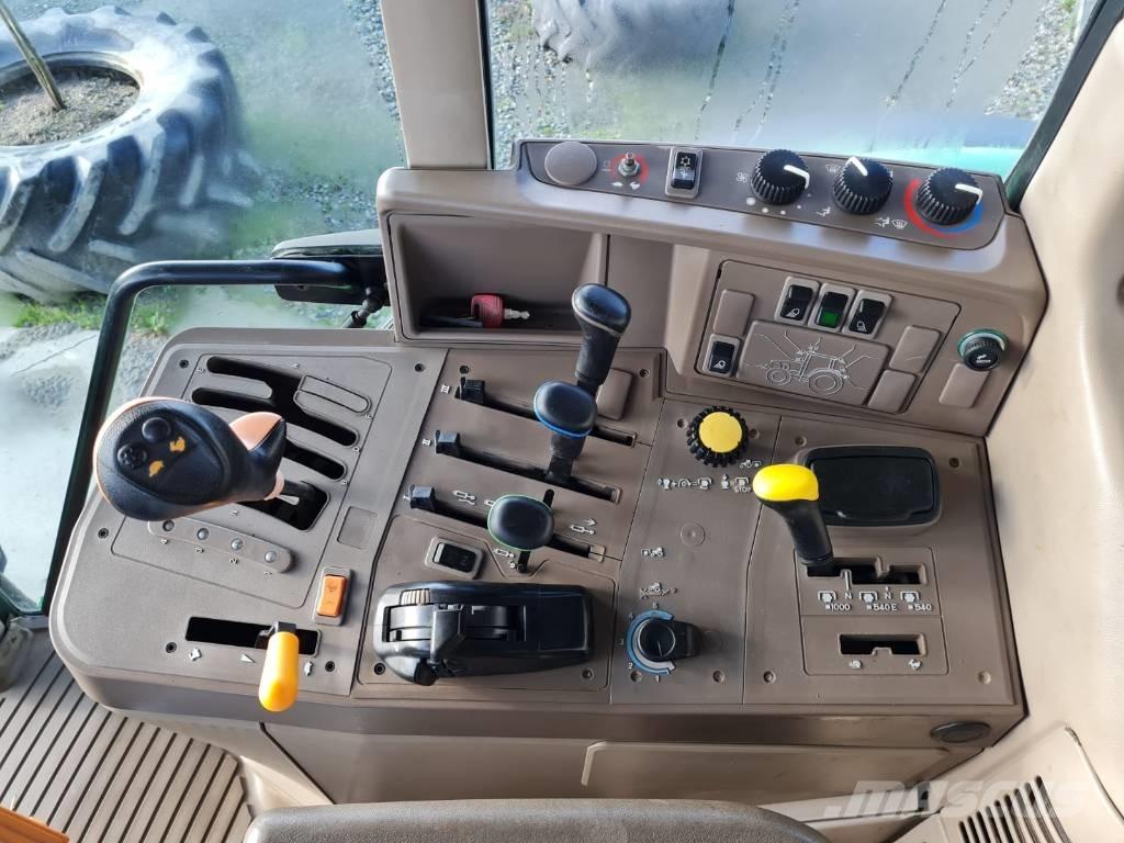 John Deere 6830 Tractoren