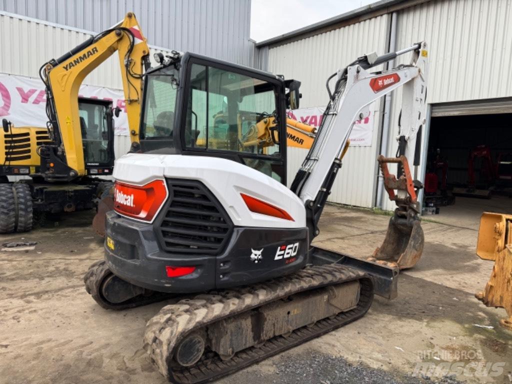 Bobcat E60 *FR006 Minigraafmachines < 7t