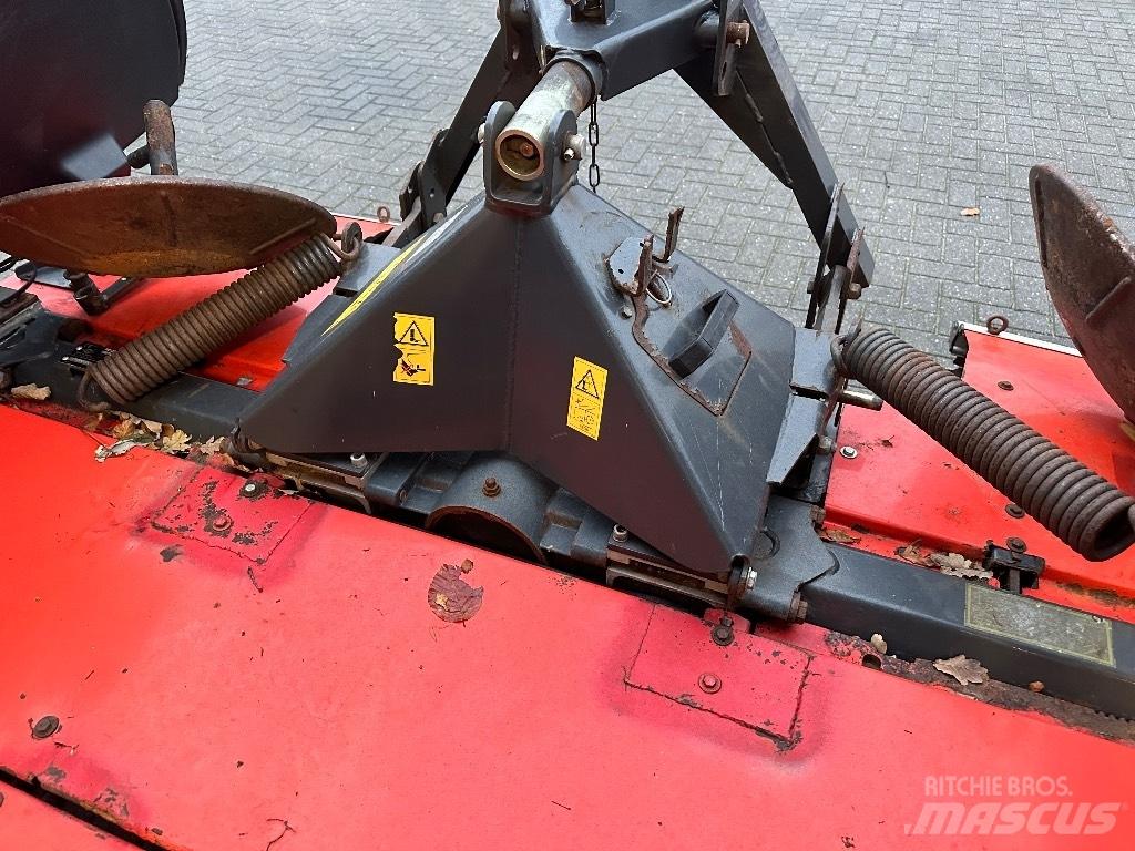 Kuhn PZ 320 F Maaiers