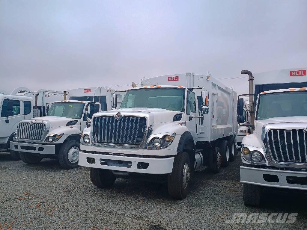 International SF667 Vuilniswagens