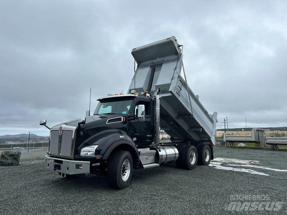 Kenworth T 880 Trekkers