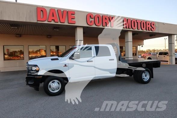 RAM 3500 HD Platte bakwagens