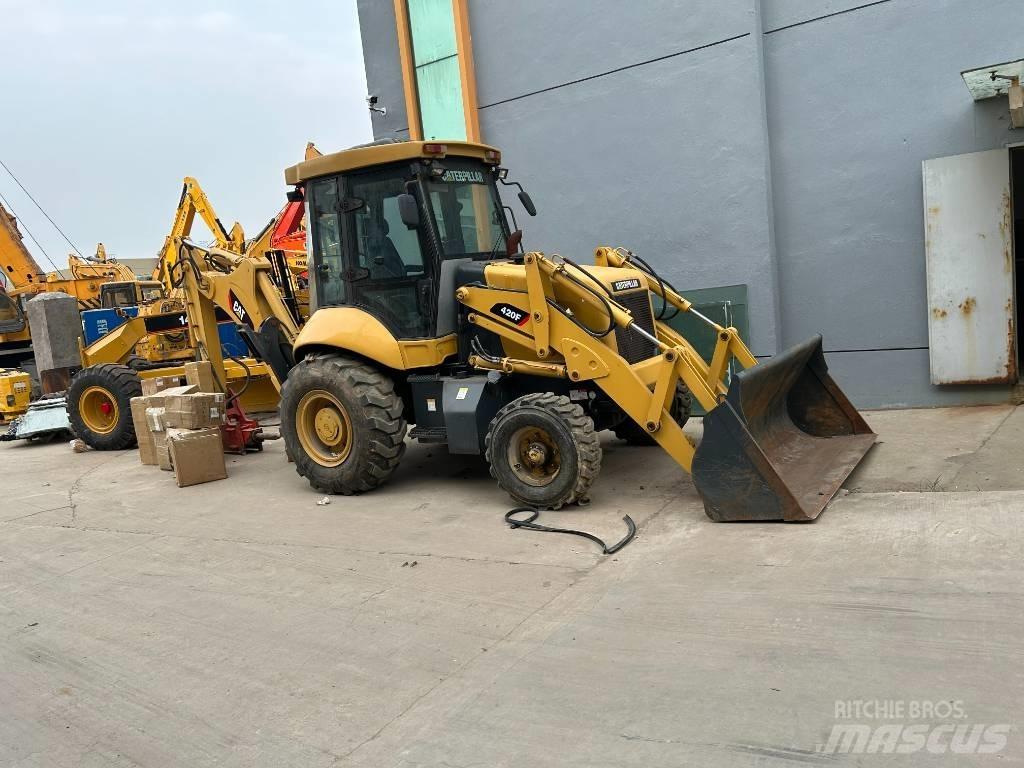 CAT 420 F Graaf-laadcombinaties