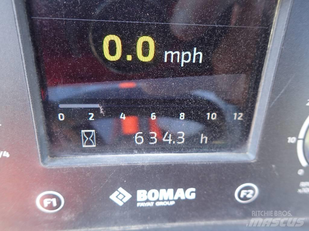 Bomag BW 28 RH Bandenwalsen
