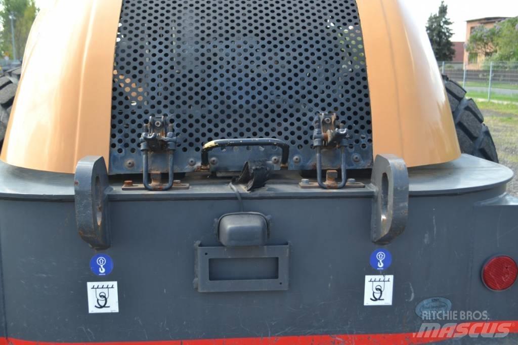 CASE 1110 EX-D Trilrolwalsen