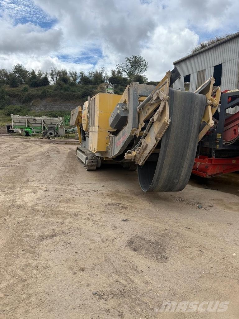 Keestrack B5 Mobile crushers