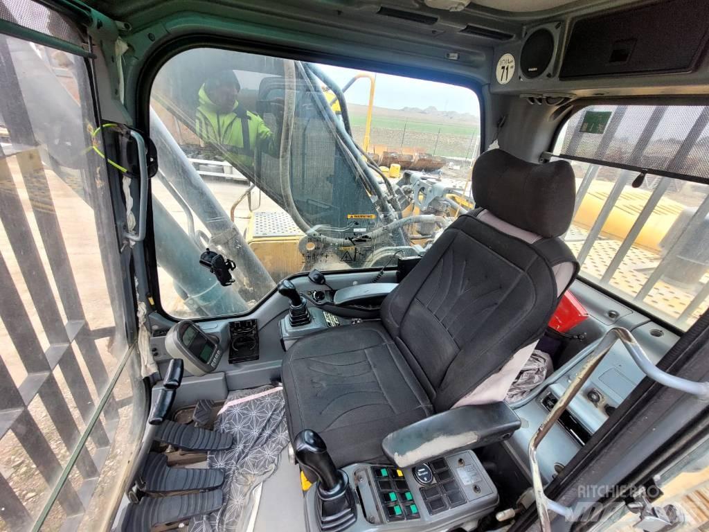 Volvo EC290 Rupsgraafmachines