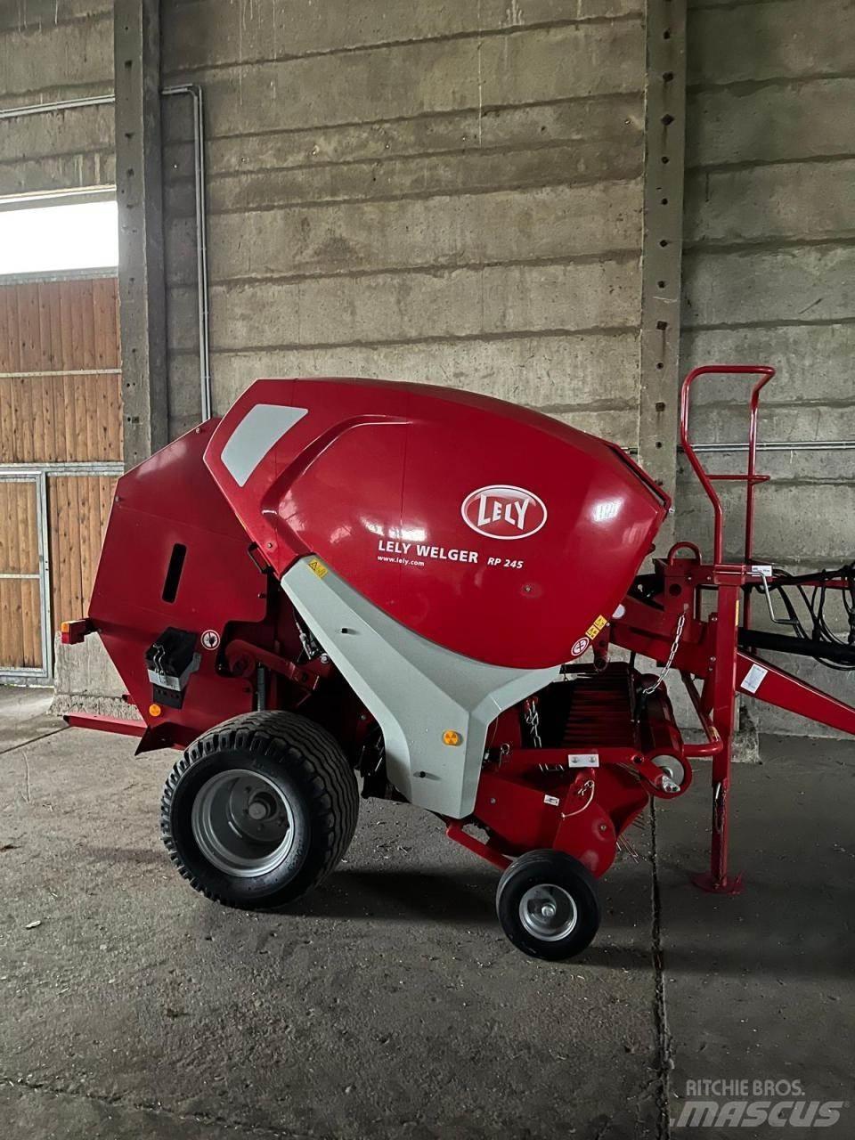 Lely Welger RP 245 Ronde-balenpersen