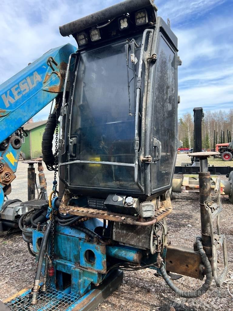 Kesla 2112T Houtkranen