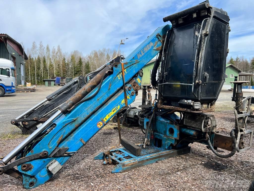 Kesla 2112T Houtkranen