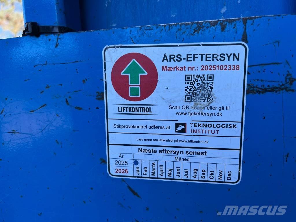 Genie GRC 12 Personenliften en invalideliften