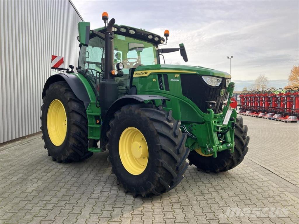 John Deere 6R 215 Tractoren