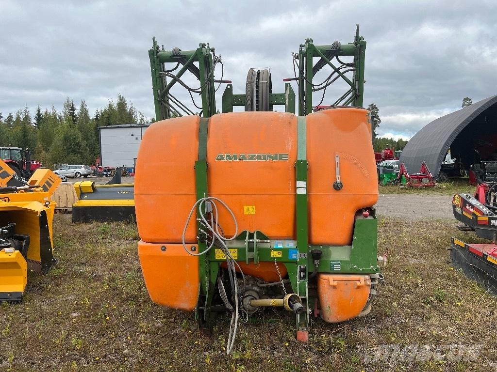 Amazone UF 1501 Getrokken spuitmachines