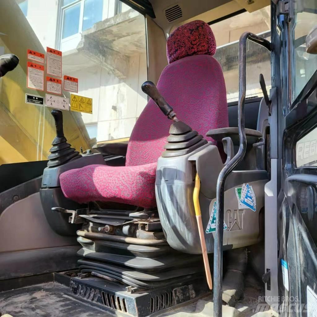 CAT 329 D Rupsgraafmachines