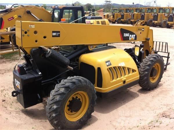 CAT TL943 (M51936) Verreikers