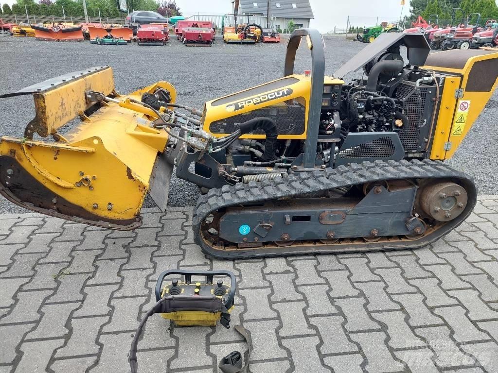 McConnel Robocut 130 Robotmaaiers
