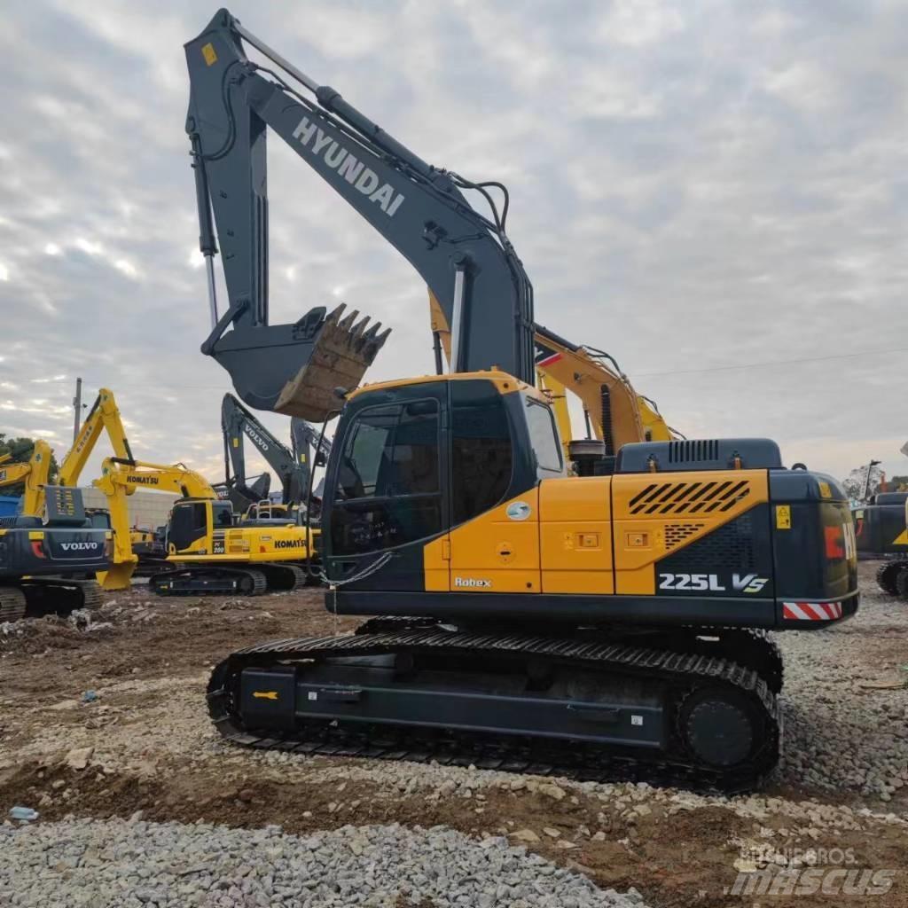 Hyundai 225VS Rupsgraafmachines