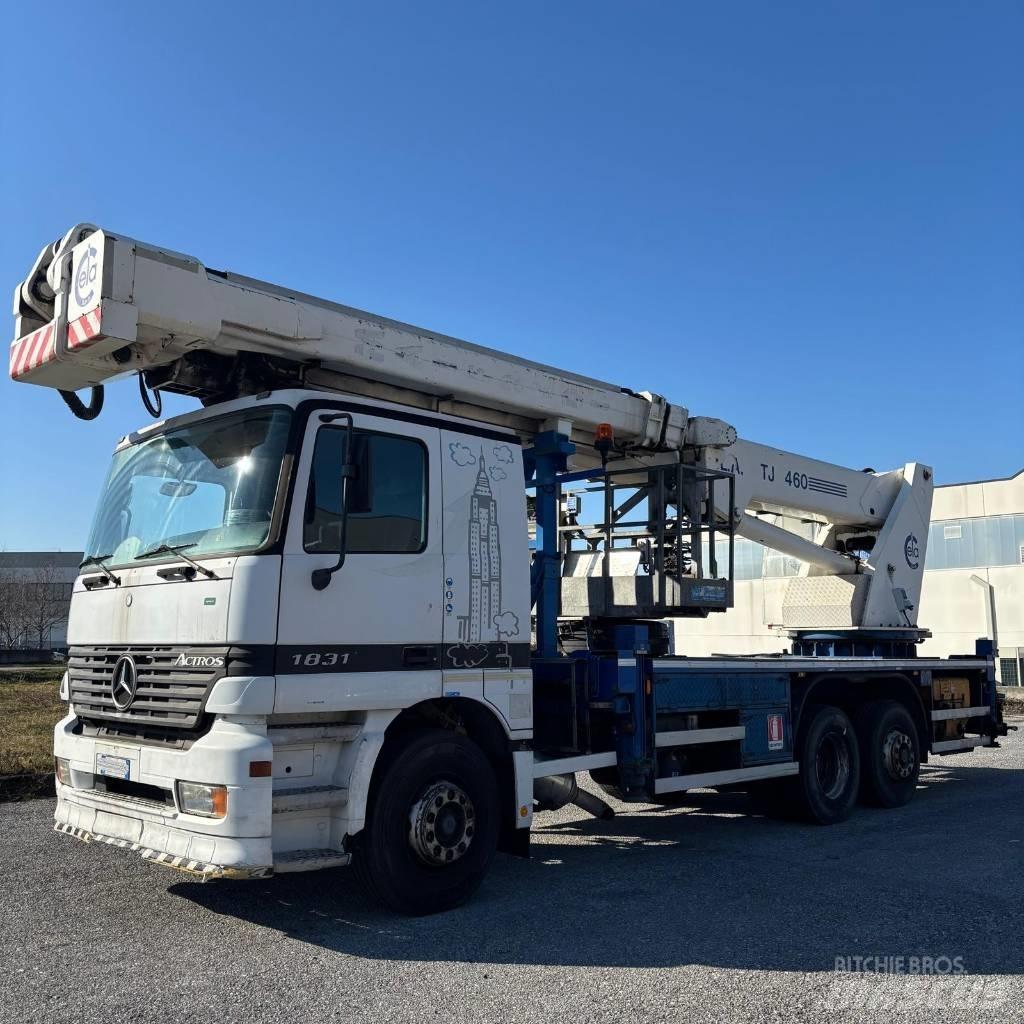 Cela Tj 460 Auto hoogwerkers