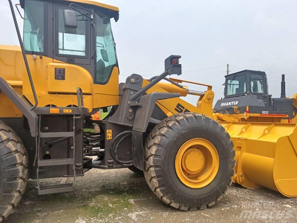 SDLG L956F Wielladers