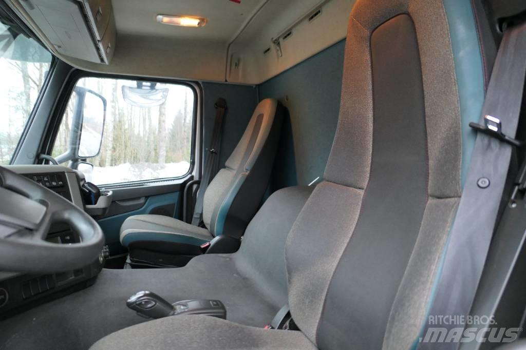 Volvo FM330 4x2 Koelwagens