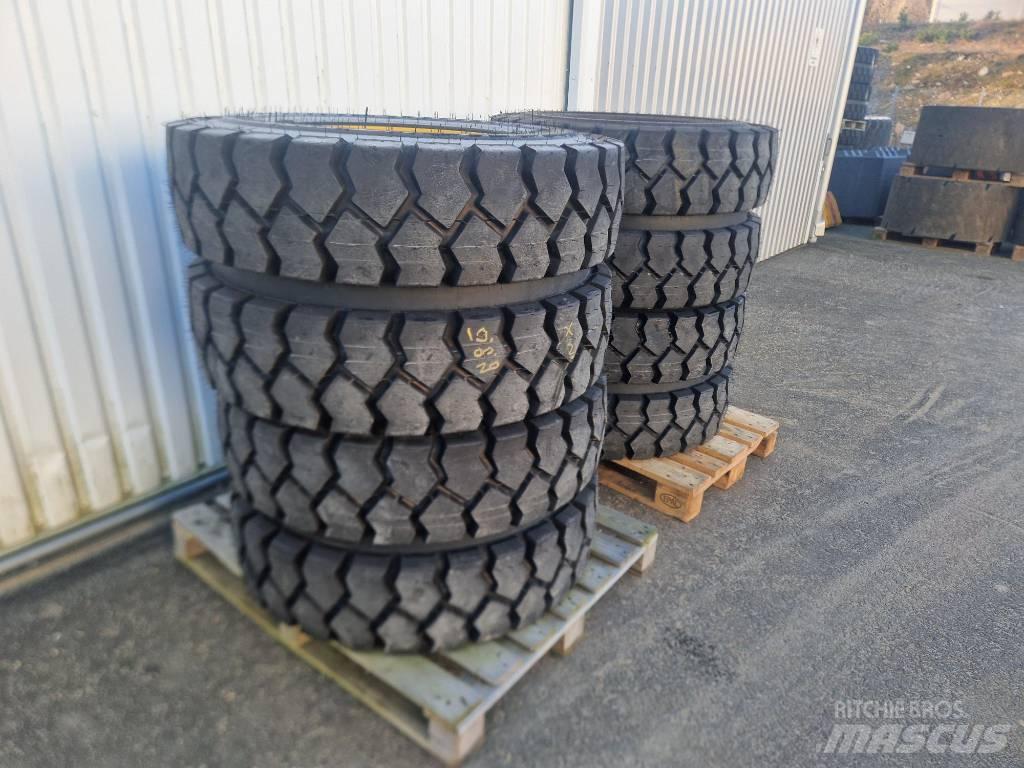 Trelleborg 10.00-20 Banden, wielen en velgen