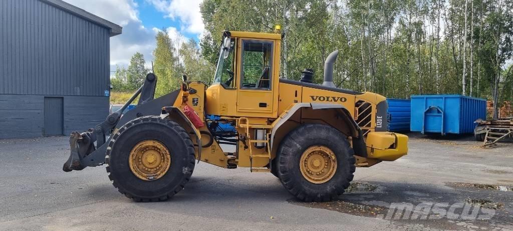 Volvo L 120 E Wielladers