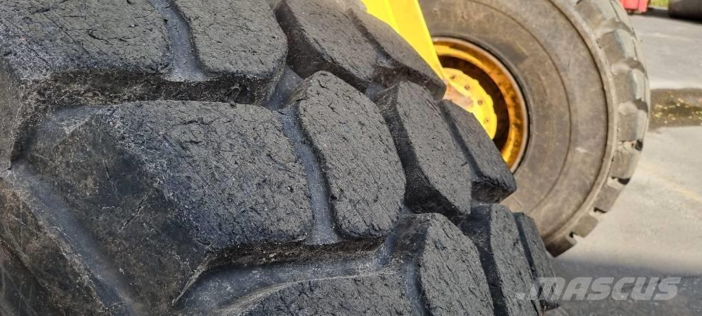 Volvo L 120 E Wielladers