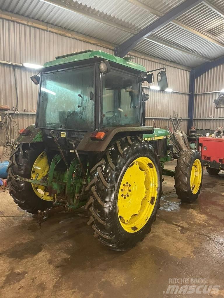 John Deere 2650 Tractoren