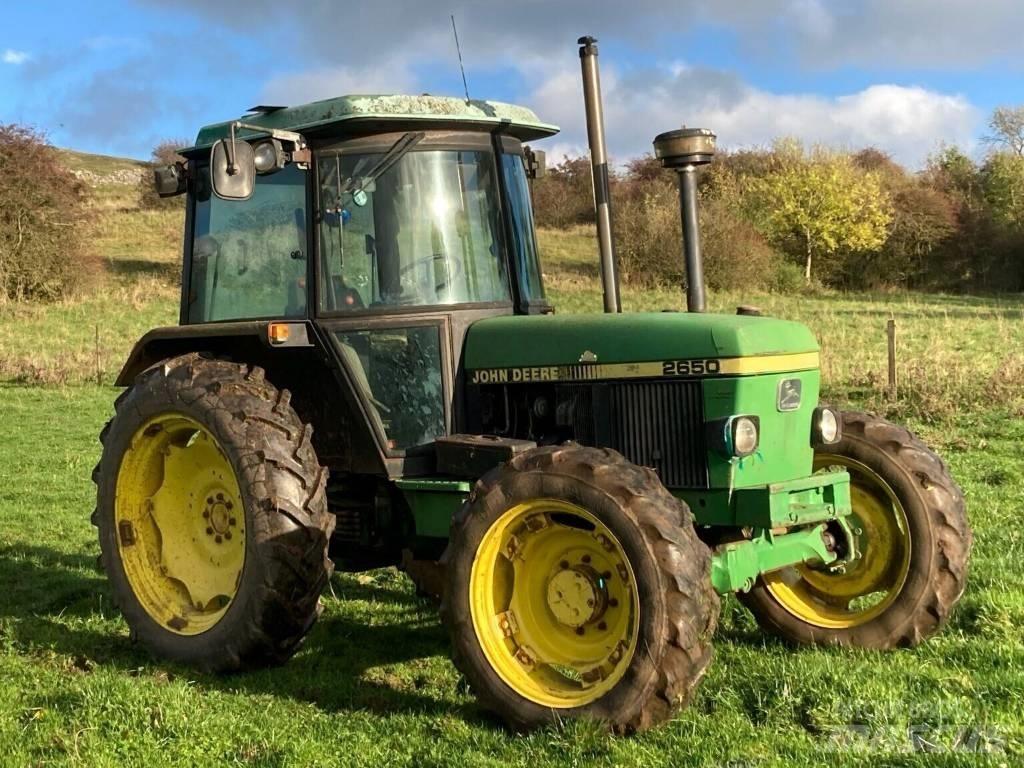 John Deere 2650 Tractoren