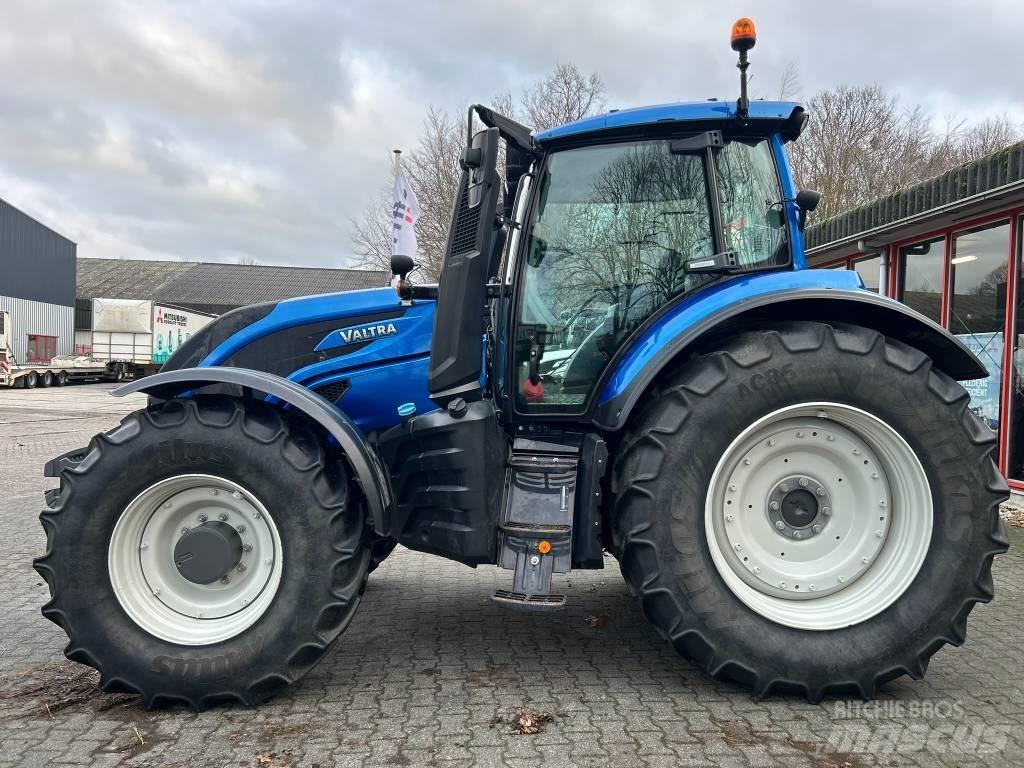 Valtra T194 A Tractoren